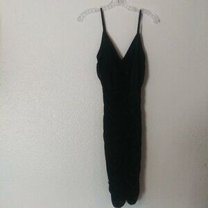 Ellie & Kale women's size L black ruched dress